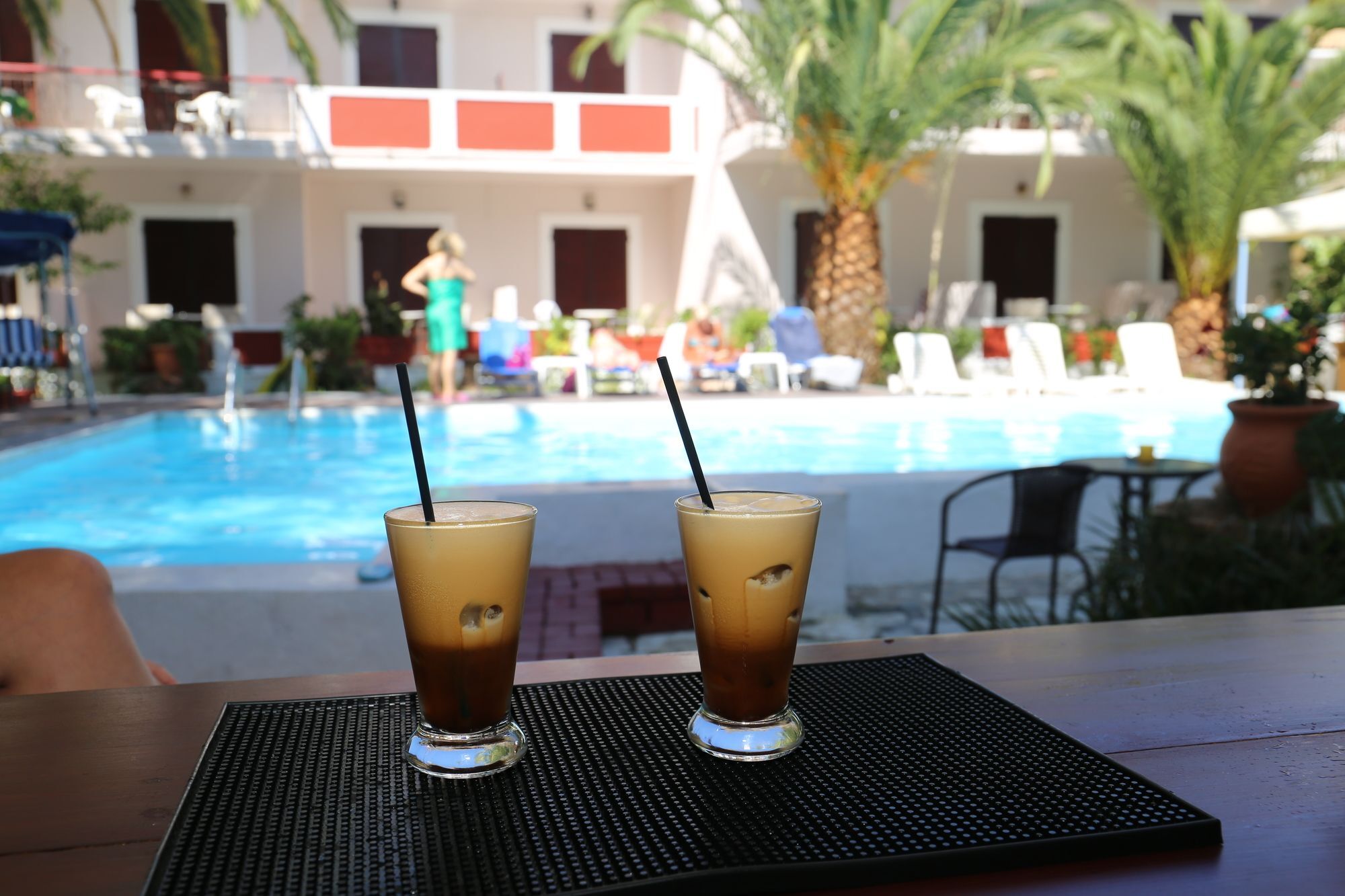 Sunshine Inn Hotel Лигия Экстерьер фото